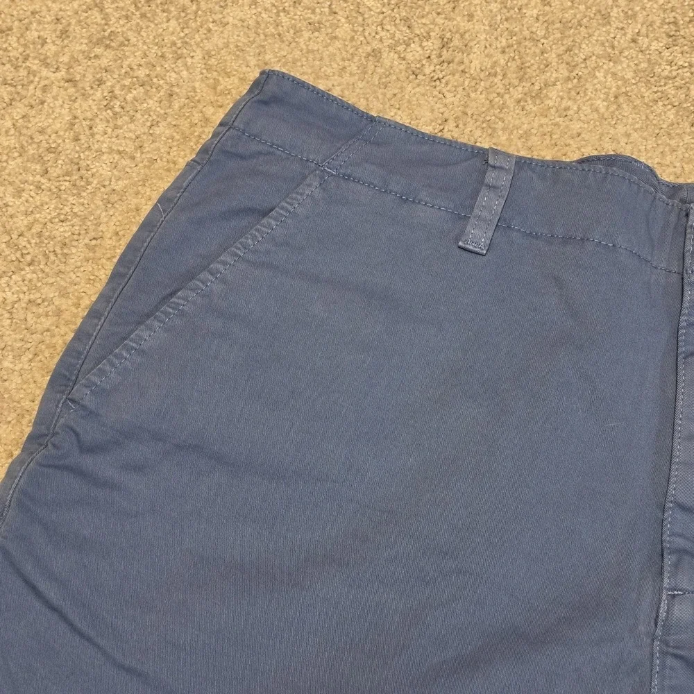 Chubbies Chino Shorts Men's Blue Khaki Flat Front 5.5" Inseam Casual Size 35 - Picture 3 of 10
